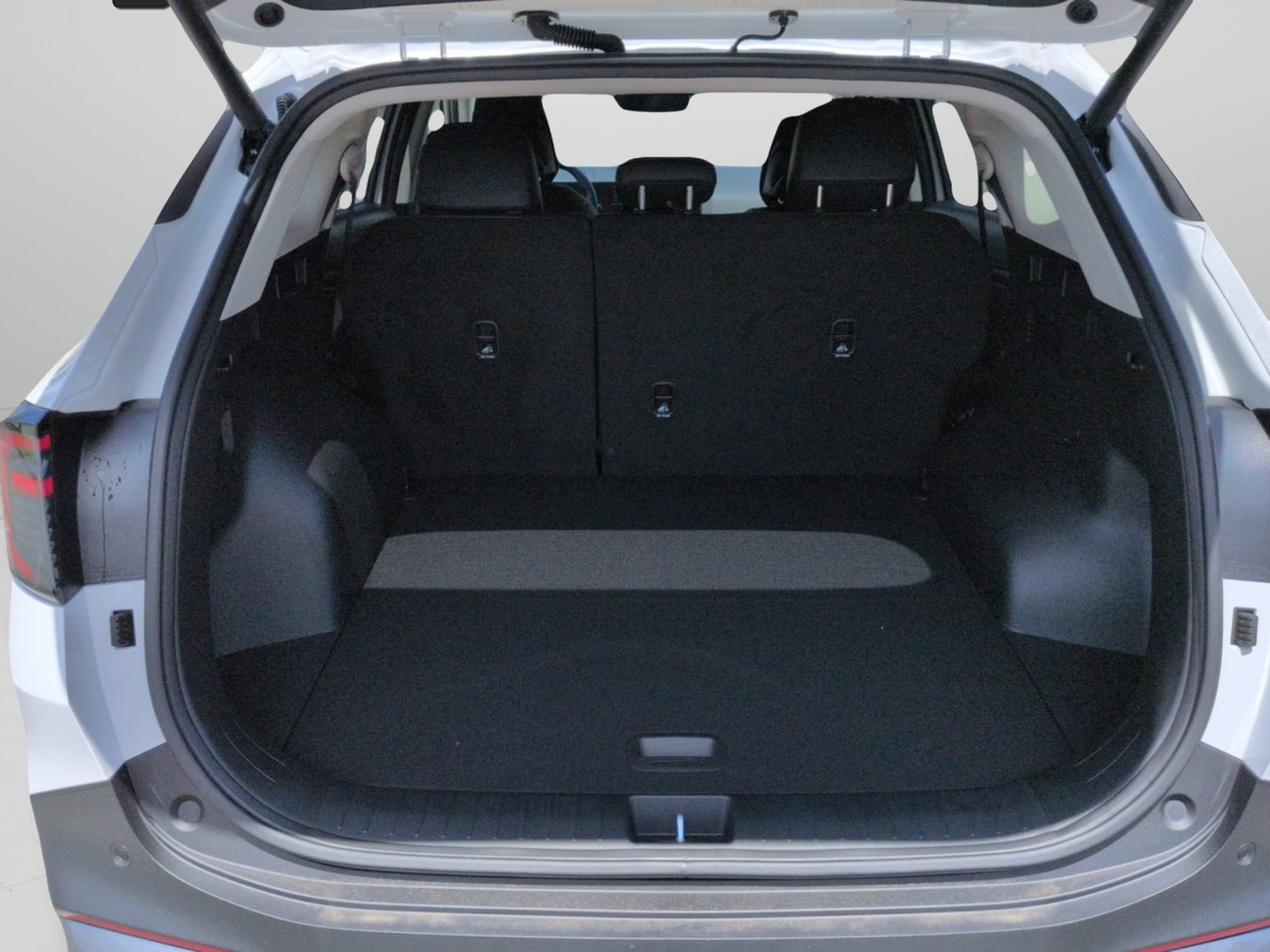 New 2026 Glacial White Kia EX image 16