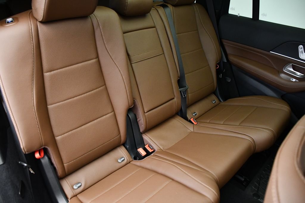 2025 Mercedes-Benz GLS Base - Photo 54