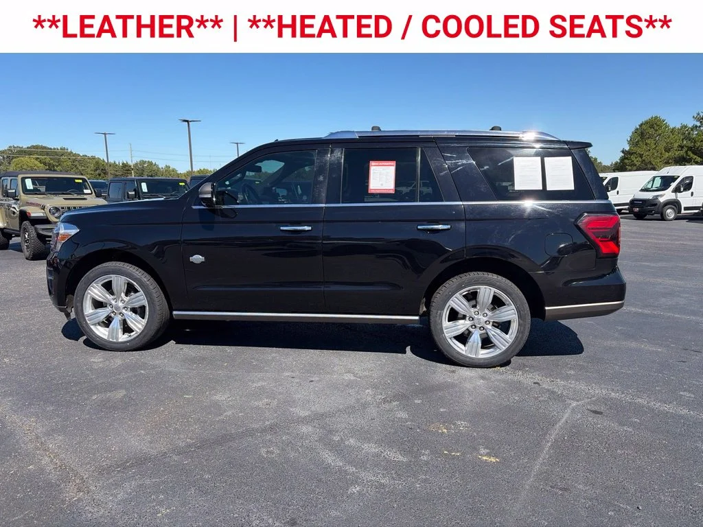 Used 2022 Agate Black Metallic Ford King Ranch image 5