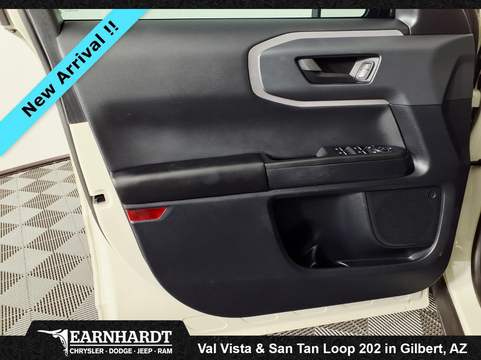 Used 2024  Ford Big Bend image 17