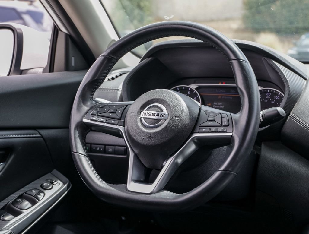 Used 2021 White Nissan SV image 21