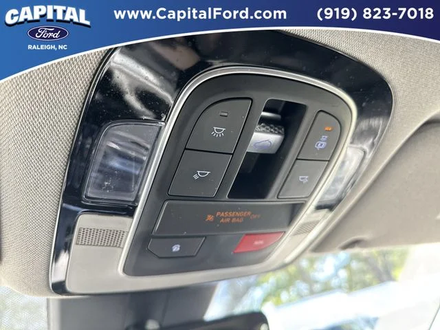 Used 2023 Black Hyundai Limited image 33