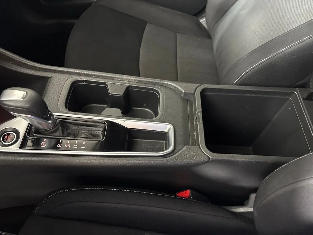 Used 2021 Red Nissan SV image 30