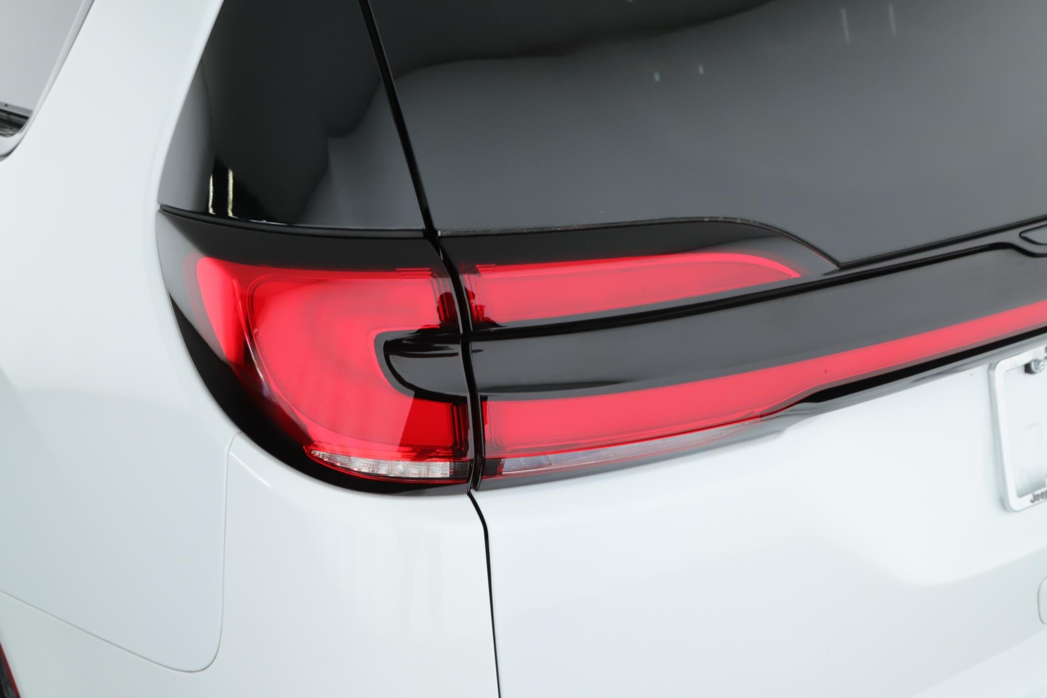 2022 Chrysler Pacifica Hybrid Touring L - Photo 22