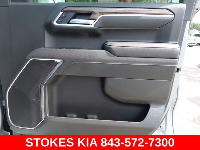 Used 2026 Gray Chevrolet RST image 27
