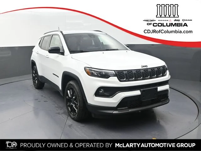 New 2026 Bright White Clear-Coat Exterior Paint Jeep Latitude image 1