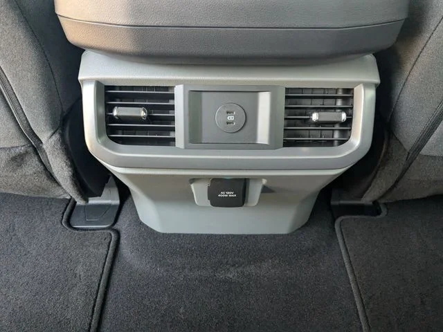 New 2026 Blue Ford XLT image 15
