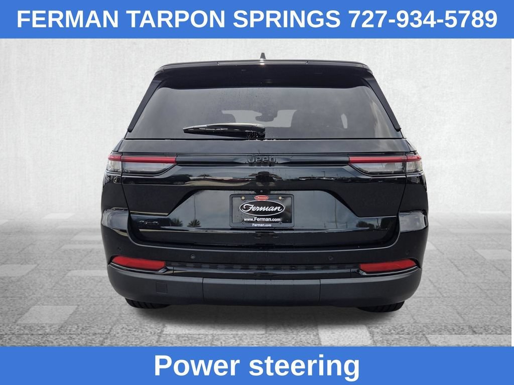 Used 2023 Black Jeep Altitude 4x4 image 10