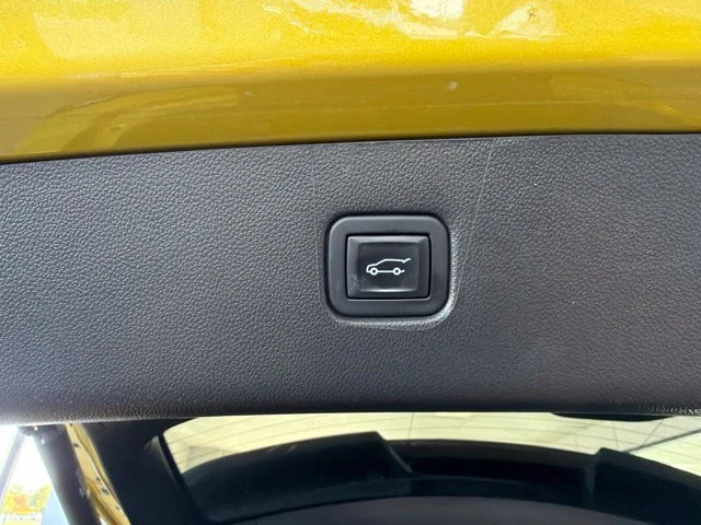 Used 2022 Yellow Chevrolet RS image 9
