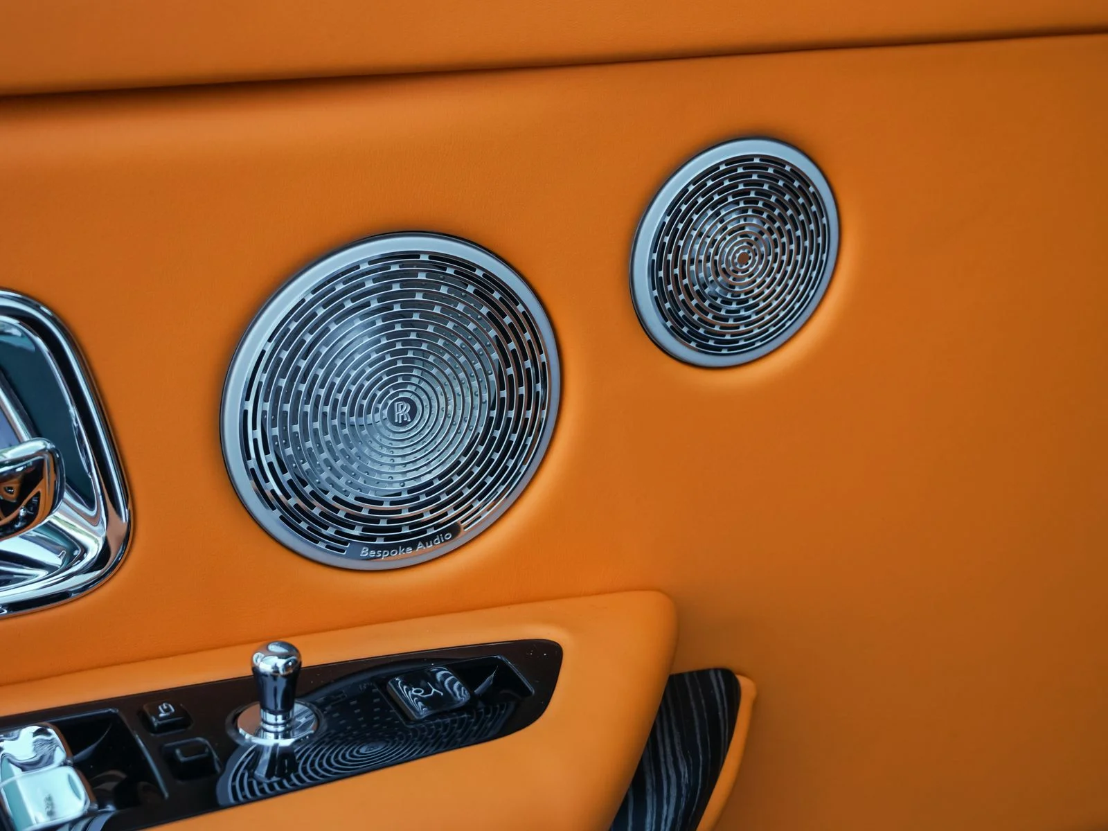 New 2026 Arctic White Rolls-Royce  image 31