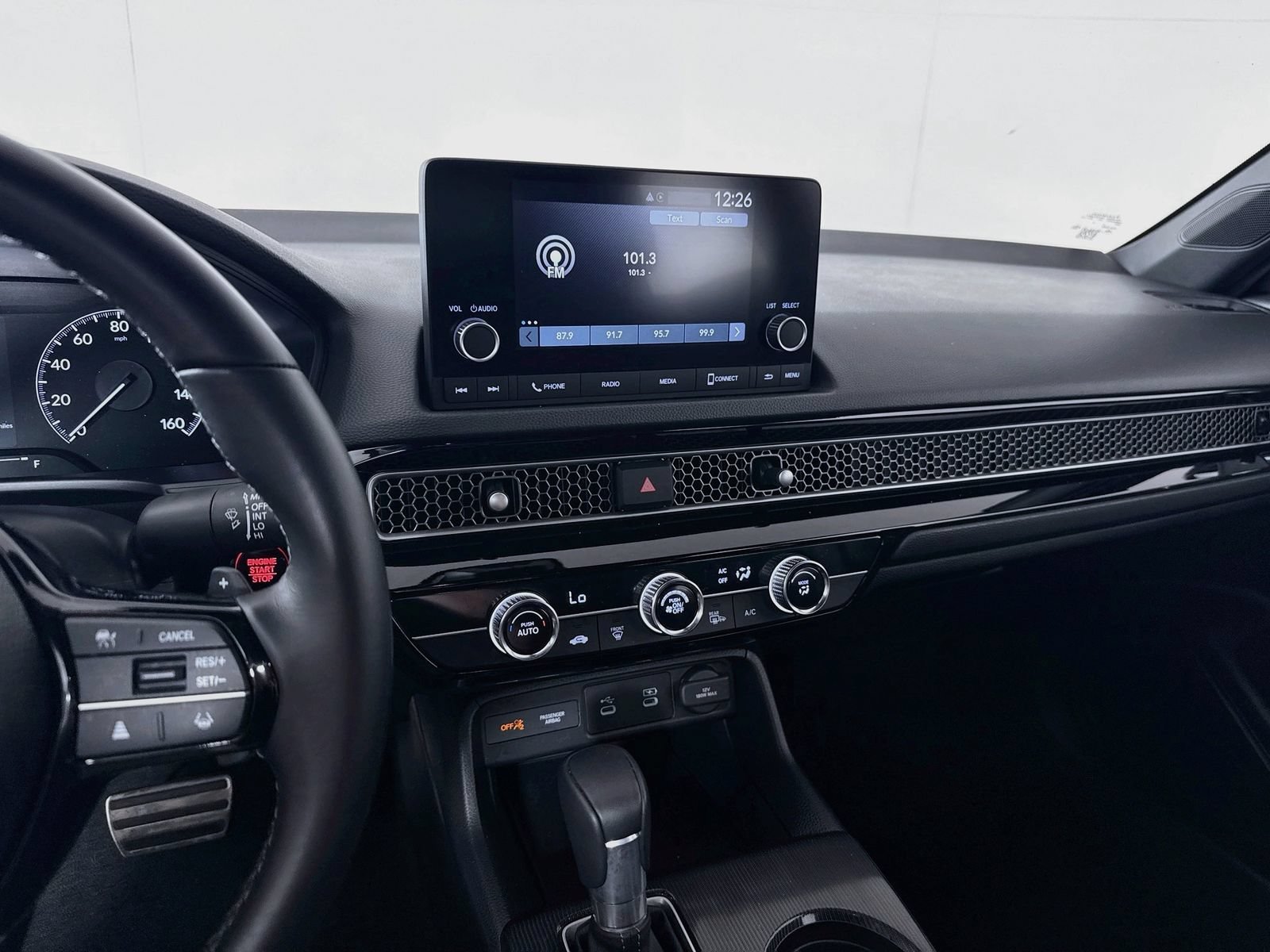 2025 Honda Civic Sport - Photo 34