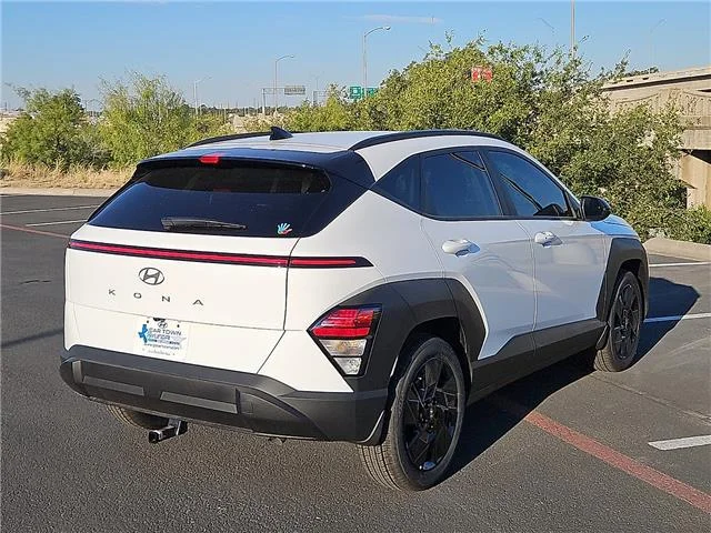 New 2027 Atlas White Hyundai SEL Sport image 4