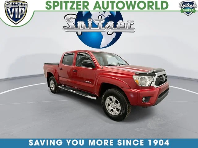 Used 2015 Red Toyota Base image 3