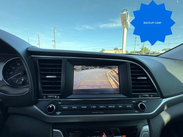Used 2018 Phantom Black Hyundai SEL image 19