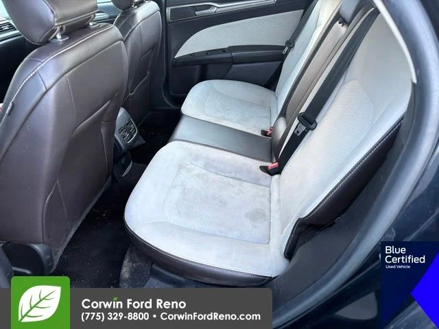 Used 2020 Alto Blue Metallic Tinted Clearcoat Ford SE image 11