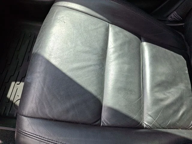 Used 2018 Gray Jeep Limited image 26