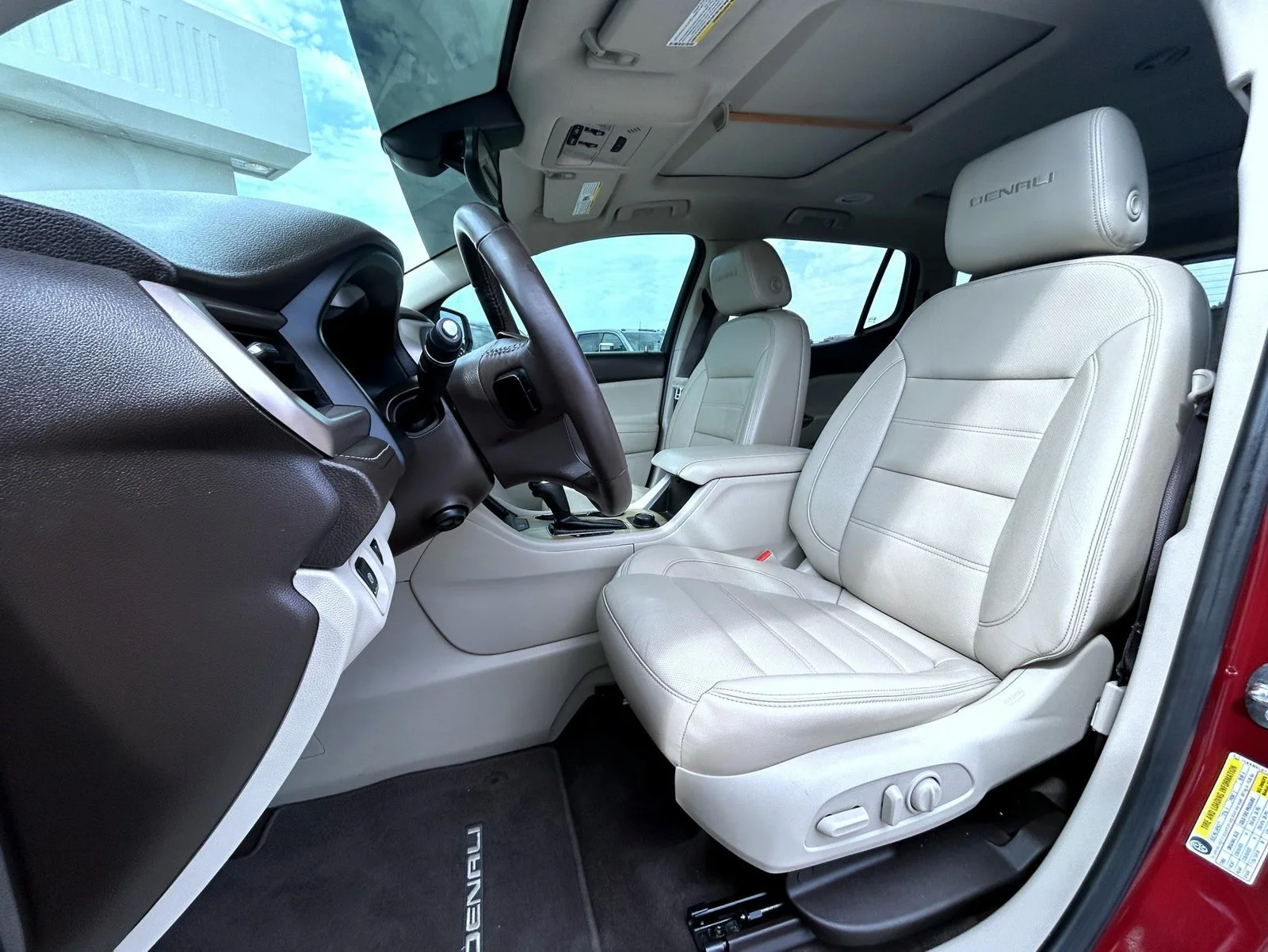 Used 2018 Red GMC Denali image 10