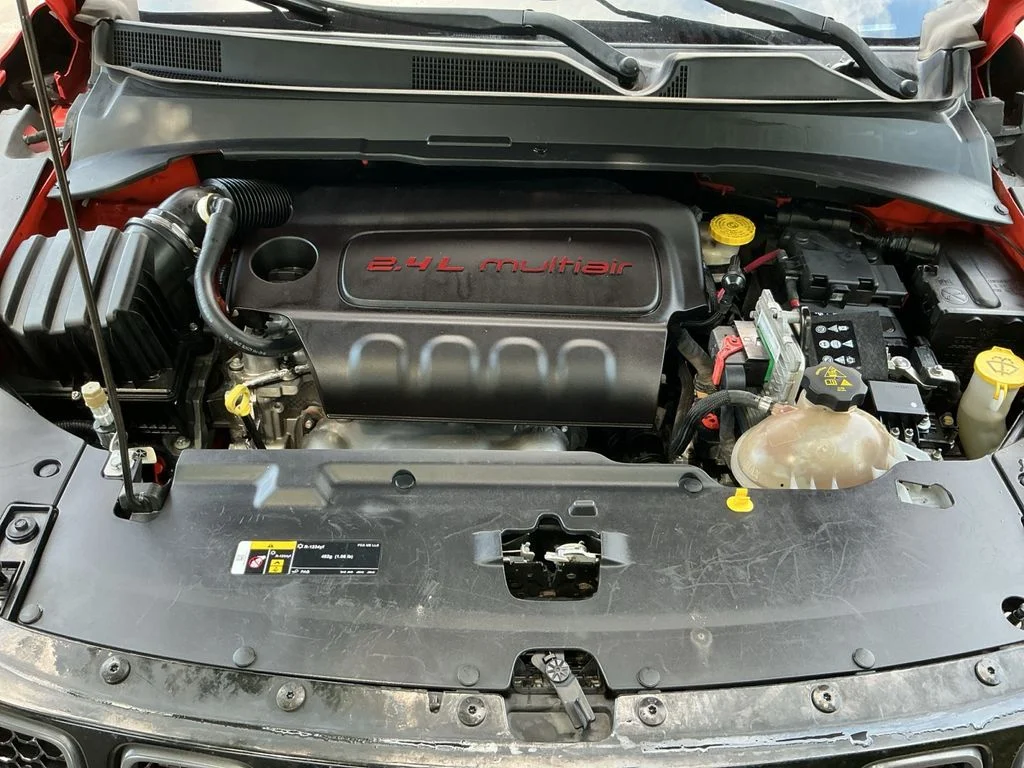 Used 2018 Orange Jeep Trailhawk image 24