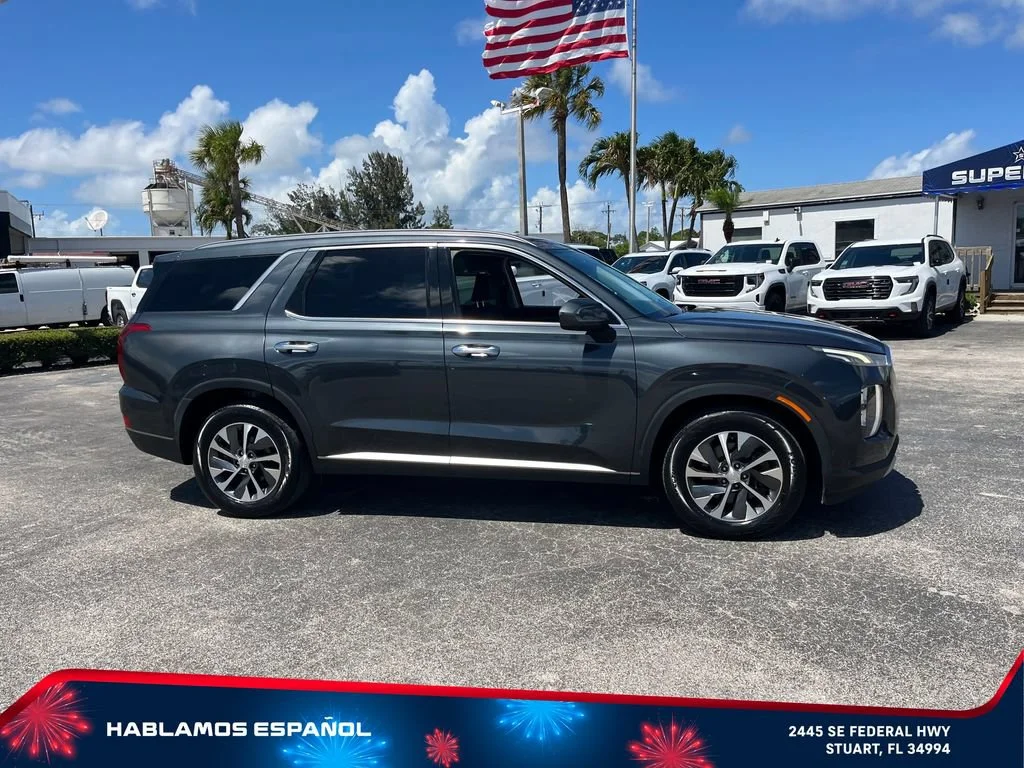 Used 2020 Gray Hyundai SEL image 4