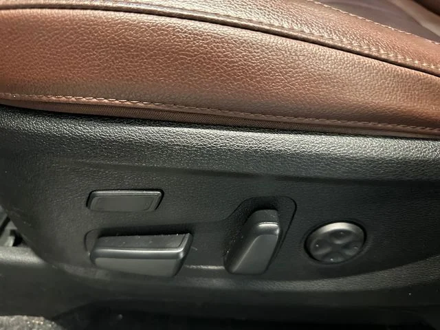 Used 2023 Black Kia SX image 26