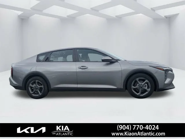 Used 2025 Gray Kia LXS image 2