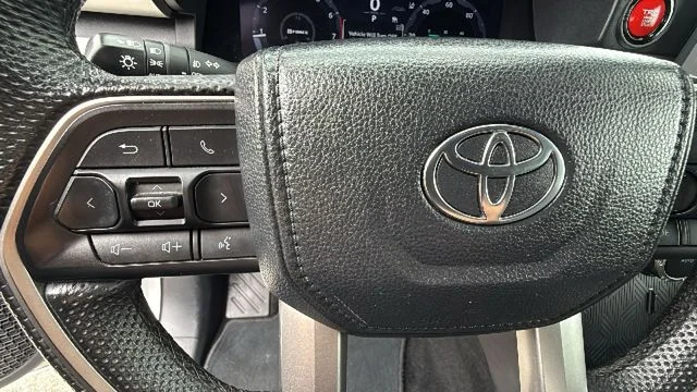2024 Toyota Tacoma TRD Off Road - Photo 19