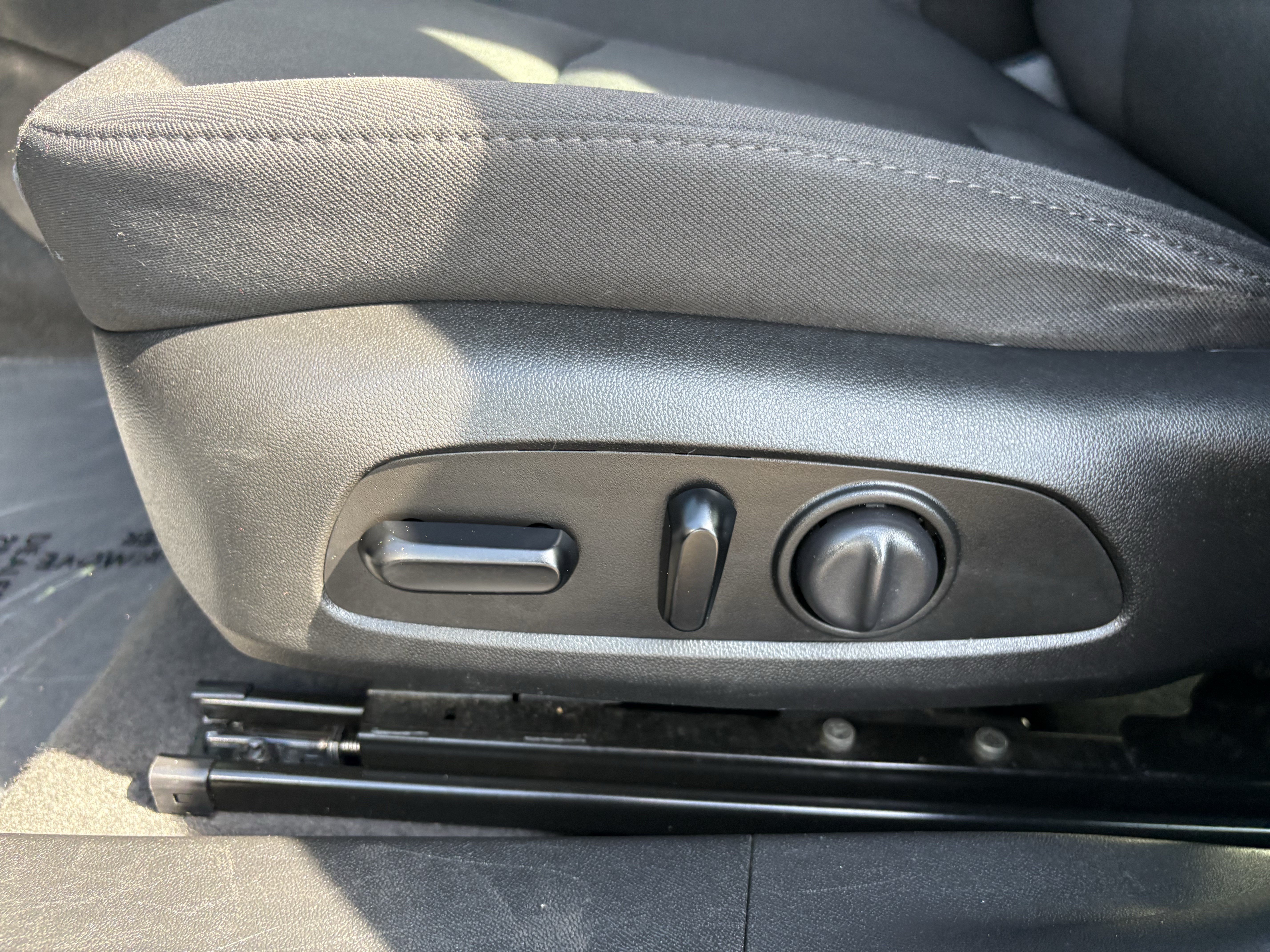Used 2020 SHADOW GRAY METALLIC Chevrolet RS image 17