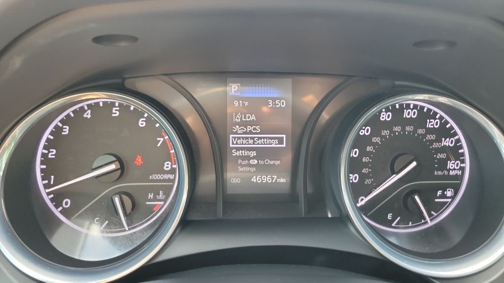 Certified Used 2020 White Toyota SE image 22