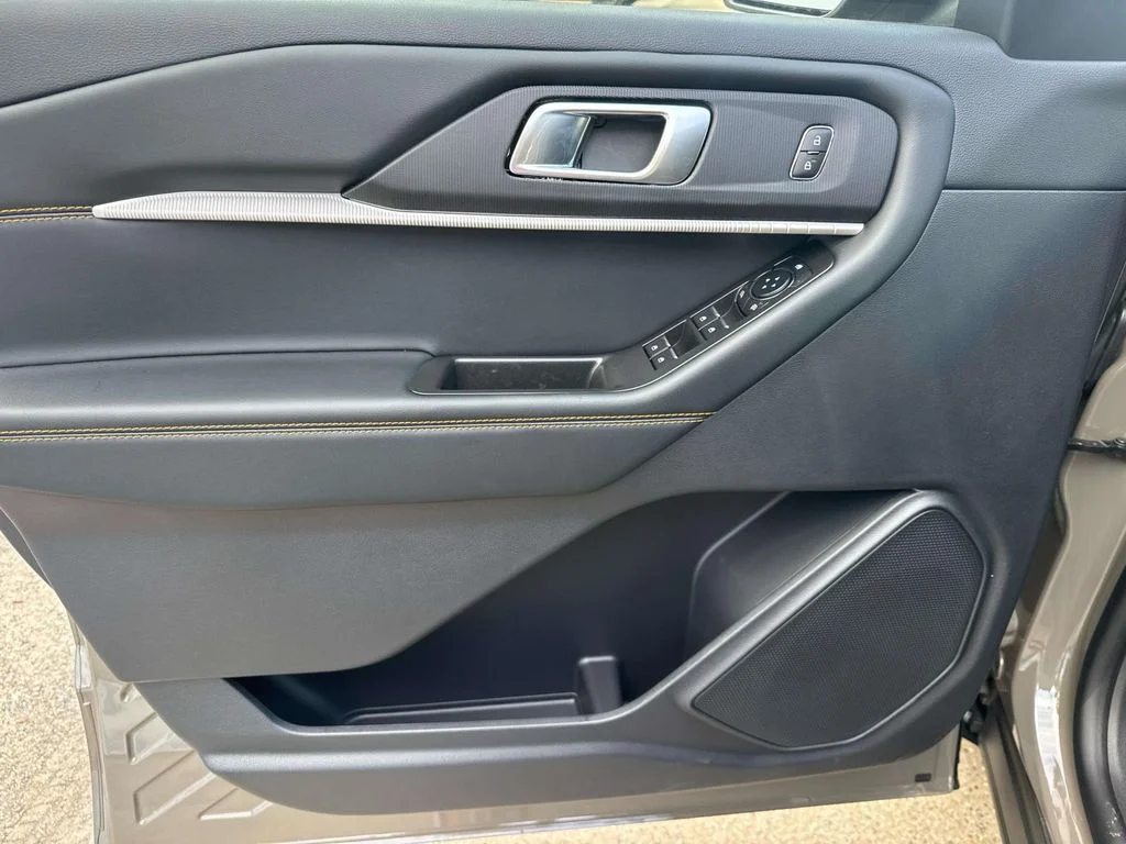 2026 Ford Explorer Tremor - Photo 39