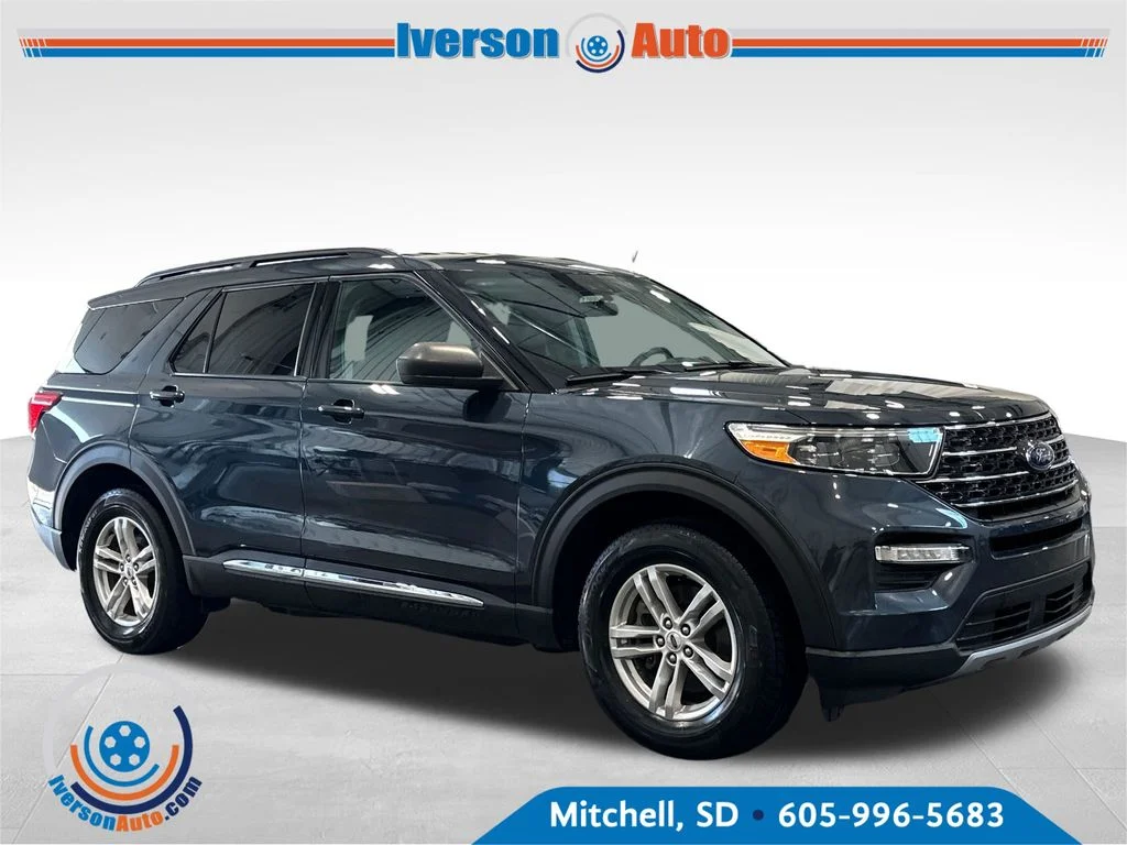 Used 2023 Blue Ford XLT image 1