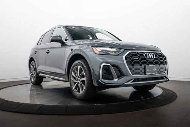 2024 Audi Q5 S line Premium Plus