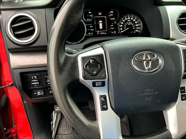 Used 2018 Red Toyota SR5 image 12