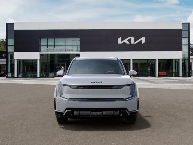 New 2026 Wolf Gray Kia Land AWD image 2