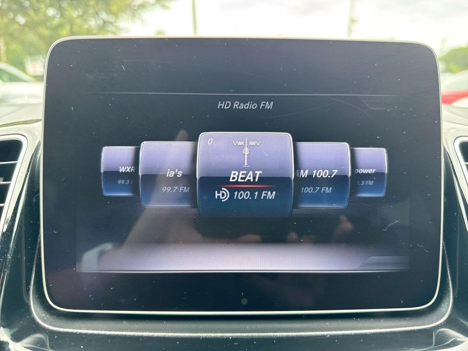 Used 2019 Polar White Mercedes-Benz AMG® GLE 43 image 9