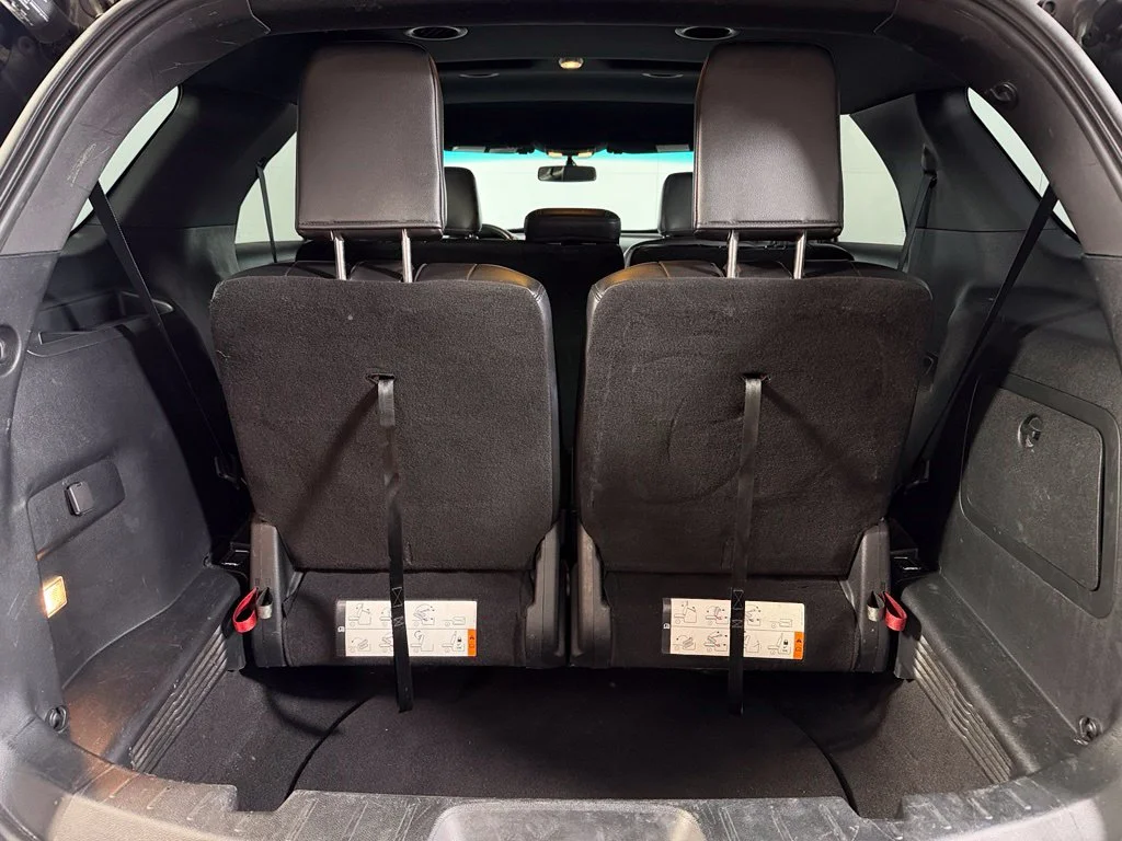 Used 2018 Gray Ford XLT image 17