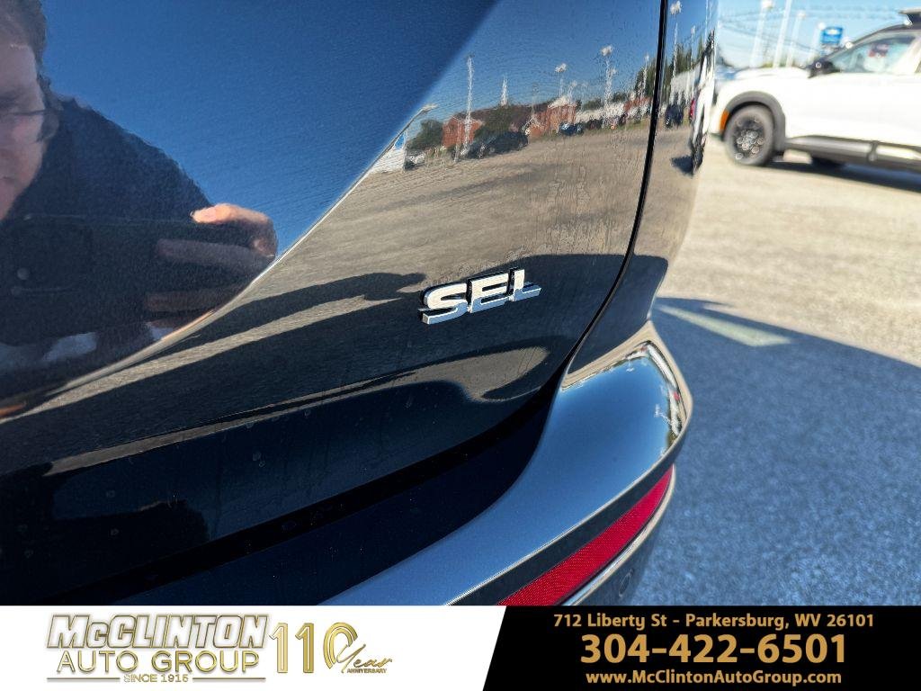 2025 Mitsubishi Outlander SEL - Photo 16