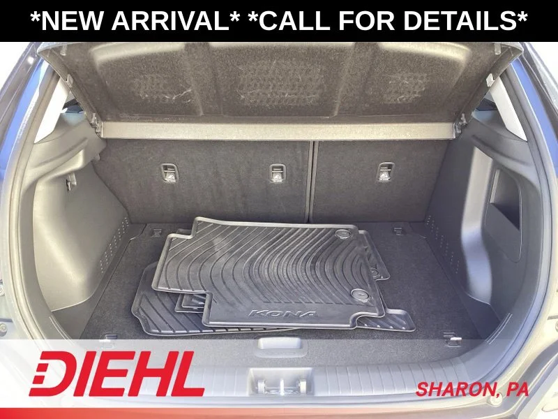Used 2018 Black Hyundai SEL image 18