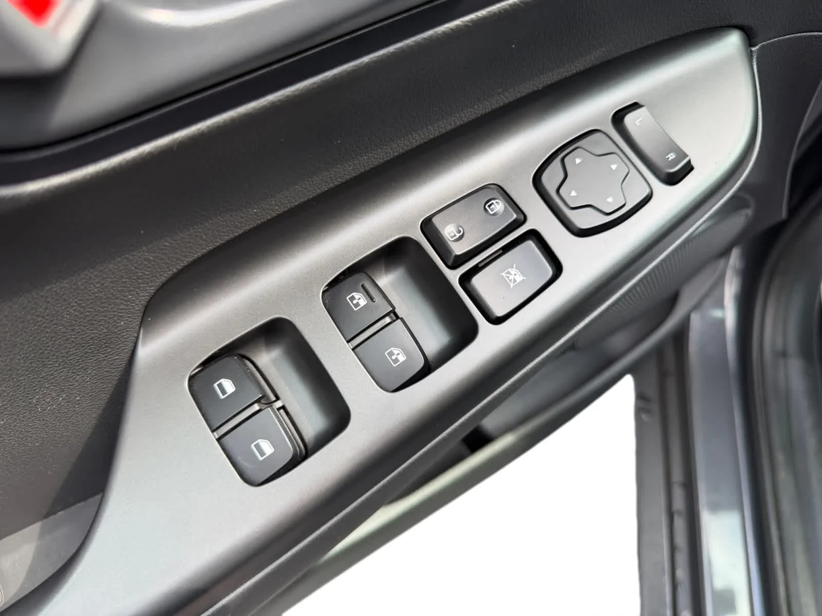 Used 2023 Ecotronic Gray Hyundai SEL image 11
