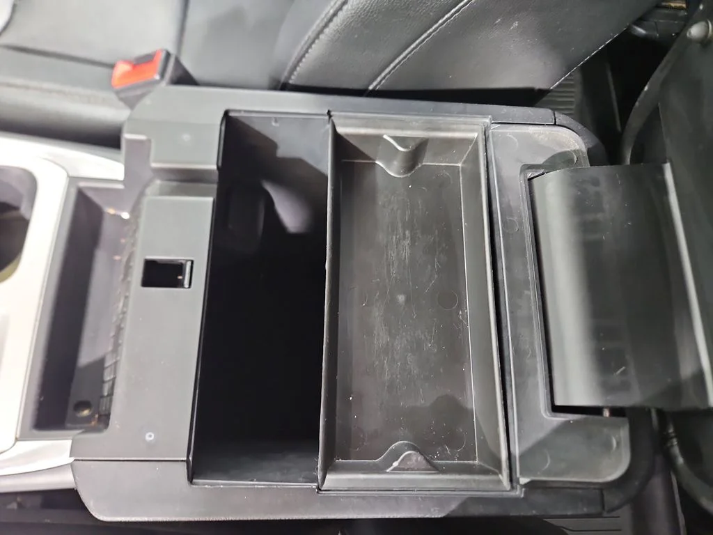 Used 2021 Silver Ford Limited image 26