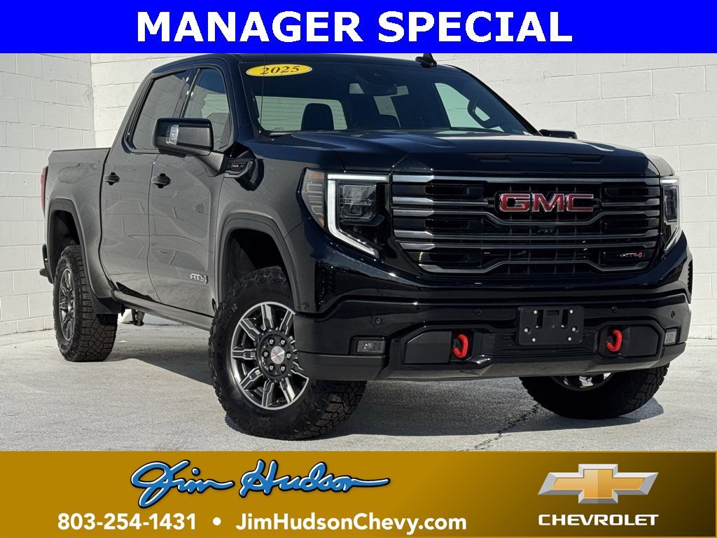 2025 GMC Sierra 1500 AT4 Crew Cab 4WD