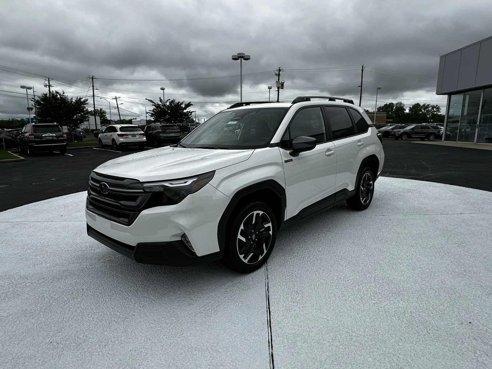 New 2026 CRYSTAL WHITE PEARL Subaru Premium Hybrid image 3