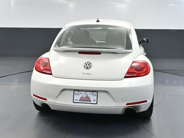 Used 2012 White Volkswagen 2.0 TSi image 5