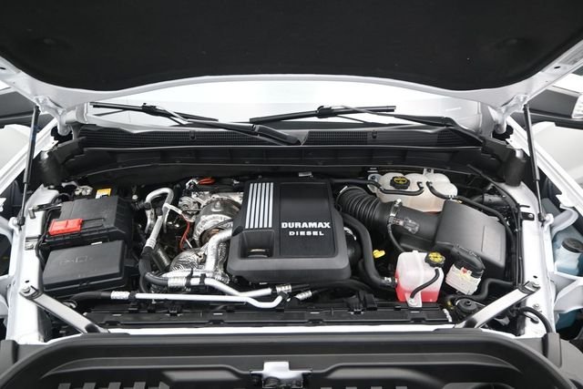 Used 2024 White Frost Tricoat GMC Denali image 19