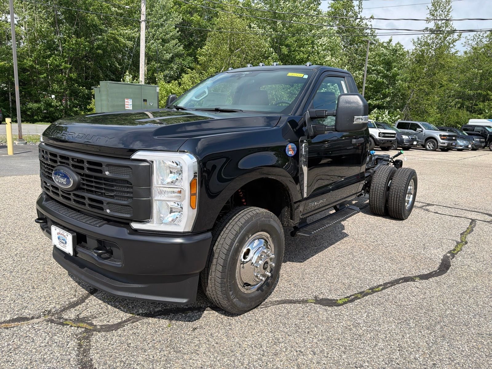 New 2026 Agate Black Metallic Ford F-350® XL image 3