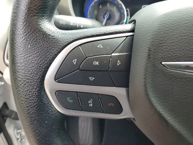 Used 2021 Bright White Cl Chrysler Touring image 11