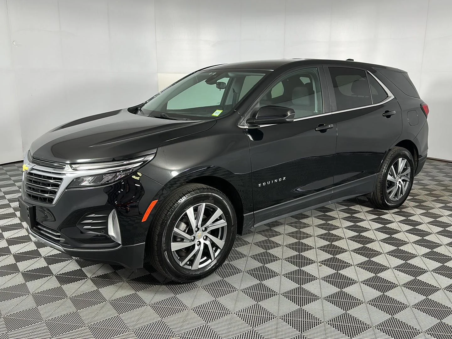Used 2024 Mosaic Black Metallic Chevrolet LT image 3