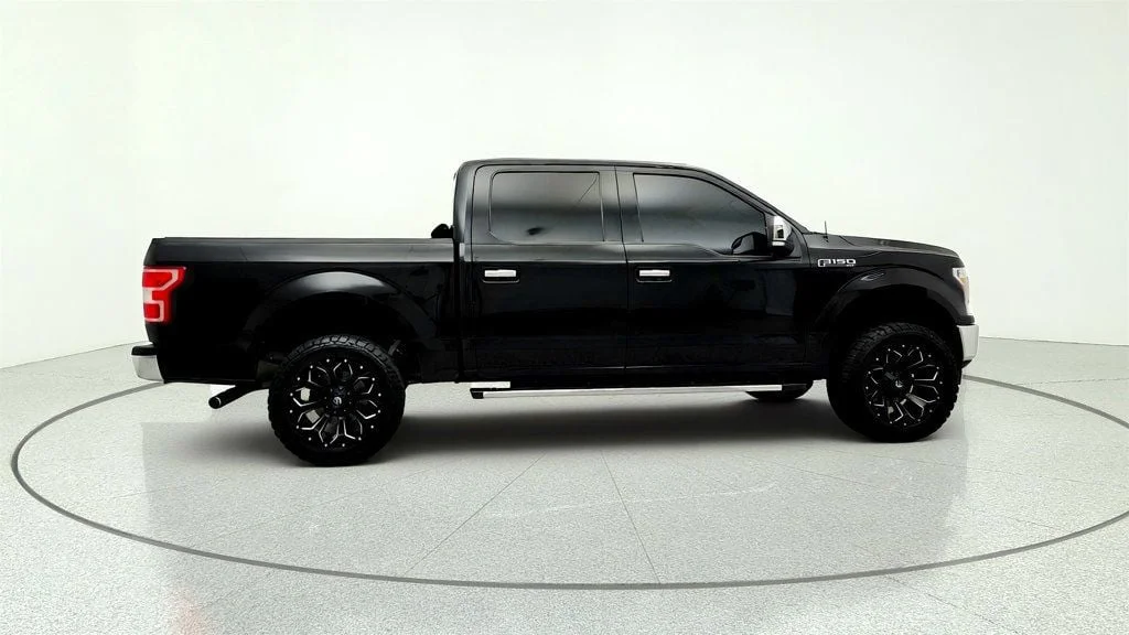Used 2018 Shadow Black Ford XLT 4WD SuperCrew 5.5