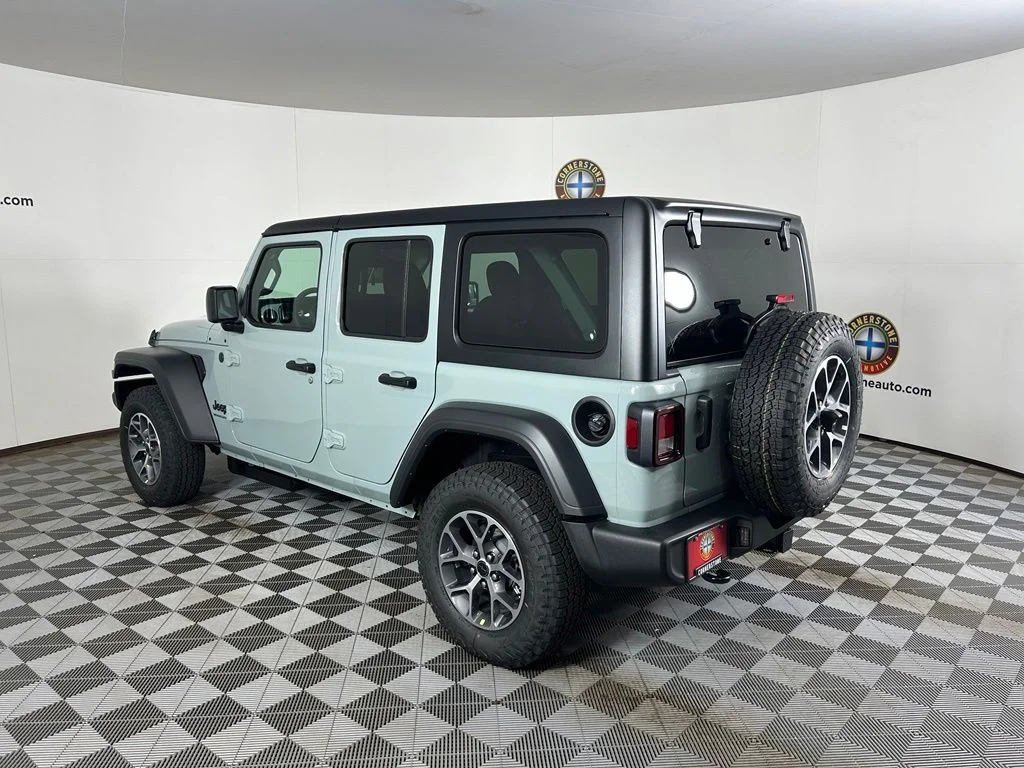 New 2026 Earl Clear-Coat Exterior Paint Jeep Sport S image 16