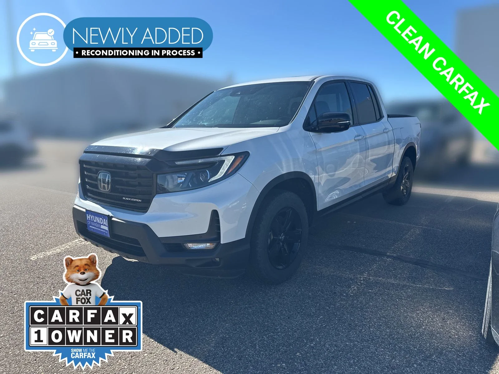 2022 Honda Ridgeline Black Edition's photo