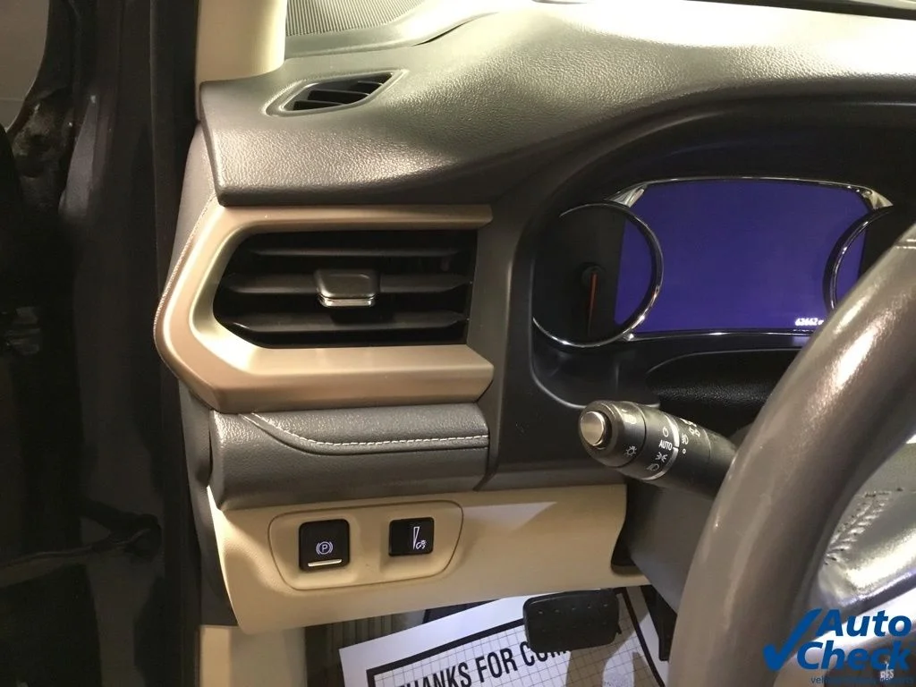 2020 GMC Acadia Denali - Photo 23
